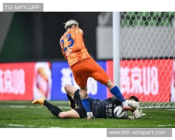 足球裁判出界的争议与影响分析及其对比赛公正性的影响探讨